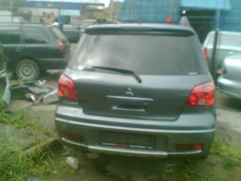2007 Mitsubishi Outlander Photos