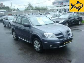 2007 Mitsubishi Outlander Pics