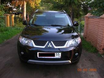 2007 Mitsubishi Outlander Pictures