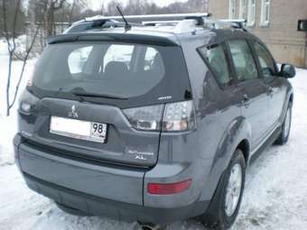 2008 Mitsubishi Outlander Pictures