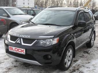 2008 Mitsubishi Outlander Pics
