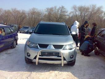 2008 Mitsubishi Outlander Wallpapers