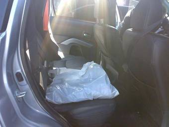 2008 Mitsubishi Outlander Pictures