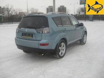 2008 Mitsubishi Outlander Photos