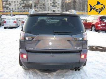 2008 Mitsubishi Outlander Photos