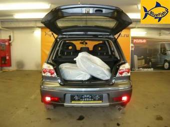 2008 Mitsubishi Outlander Pics