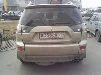 2008 Mitsubishi Outlander Pictures