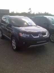 2008 Mitsubishi Outlander Images