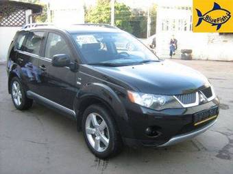 2008 Mitsubishi Outlander Pics