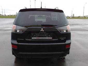 2008 Mitsubishi Outlander Images