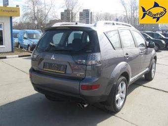 2008 Mitsubishi Outlander Images