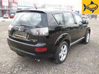 2008 Mitsubishi Outlander Images