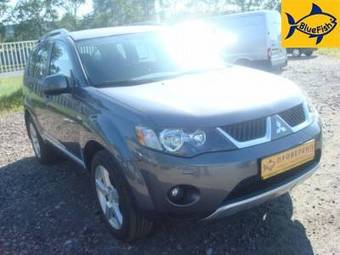 2008 Mitsubishi Outlander Pics
