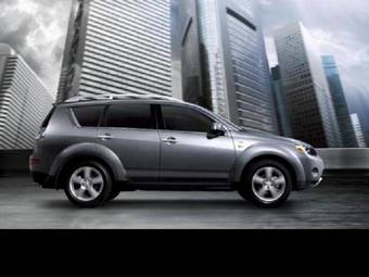 2008 Mitsubishi Outlander Wallpapers