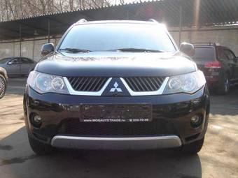 2008 Mitsubishi Outlander Photos