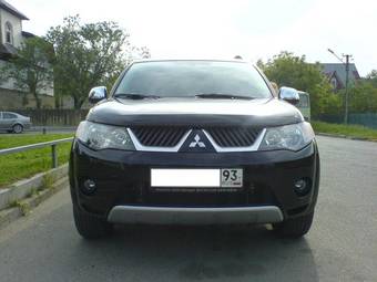 2008 Mitsubishi Outlander Photos