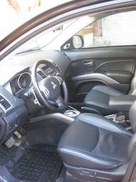 2008 Mitsubishi Outlander Photos