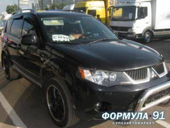 2008 Mitsubishi Outlander Photos