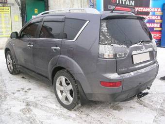 2009 Mitsubishi Outlander Wallpapers