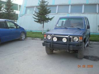 1986 Mitsubishi Pajero Photos