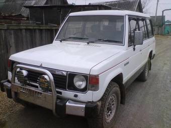 1987 Mitsubishi Pajero Pictures