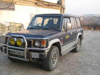 1988 Mitsubishi Pajero Photos