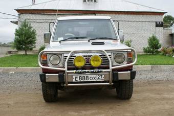 1988 Mitsubishi Pajero Pictures