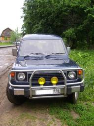 1988 Mitsubishi Pajero Photos