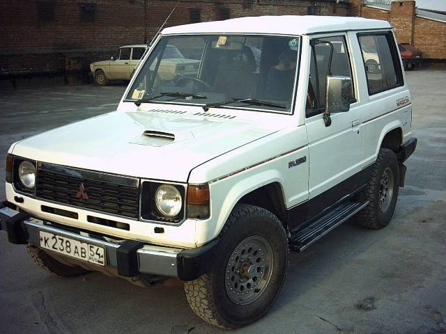 1989 Mitsubishi Pajero