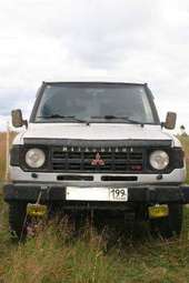 1990 Mitsubishi Pajero