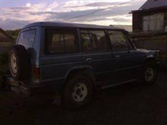 1990 Mitsubishi Pajero Wallpapers