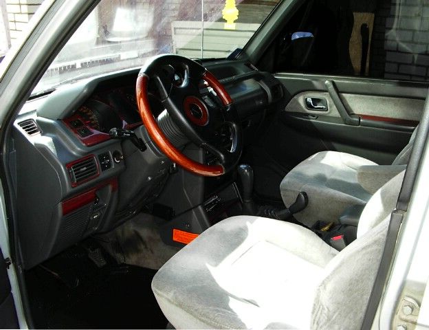 1991 Mitsubishi Pajero