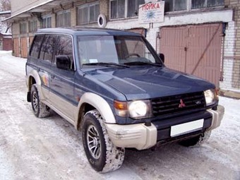 1991 Mitsubishi Pajero Pictures