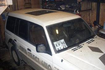 1991 Mitsubishi Pajero Pictures