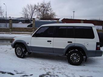1991 Mitsubishi Pajero Wallpapers