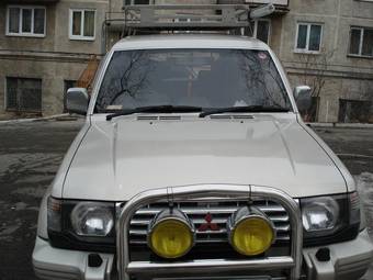 1991 Mitsubishi Pajero Photos
