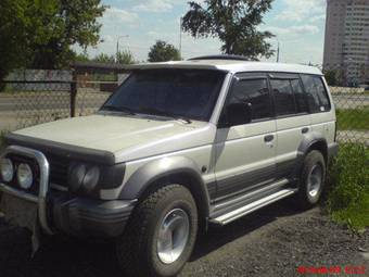1991 Mitsubishi Pajero Pictures