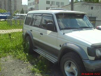 1991 Mitsubishi Pajero Pictures