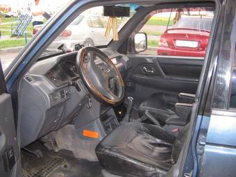 1991 Mitsubishi Pajero Pictures