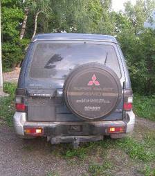 1991 Mitsubishi Pajero Pictures