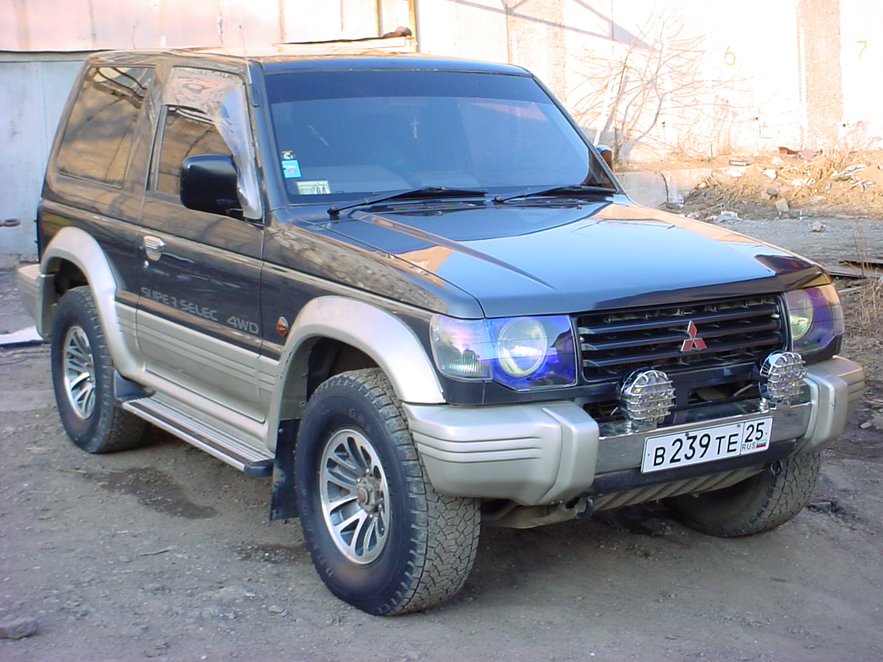 1992 Mitsubishi Pajero