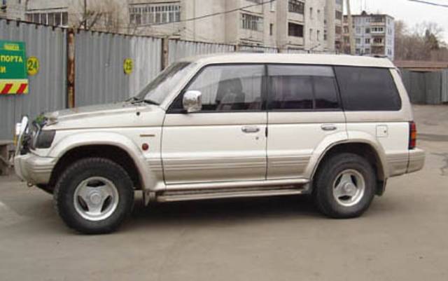 1992 Mitsubishi Pajero