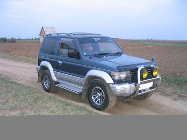 1992 Mitsubishi Pajero