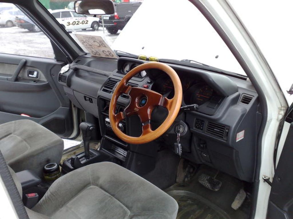 1992 Mitsubishi Pajero