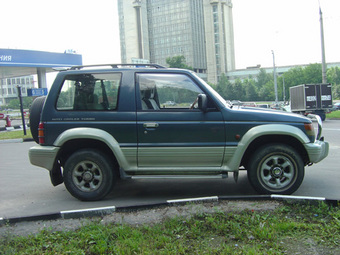 1992 Mitsubishi Pajero Pics