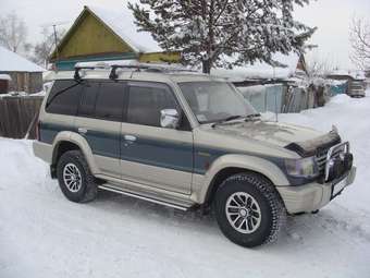 1992 Mitsubishi Pajero Pics