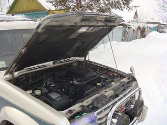 1992 Mitsubishi Pajero Photos