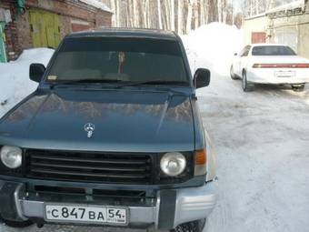1992 Mitsubishi Pajero Images