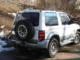 1992 Mitsubishi Pajero Photos