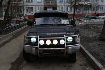 1992 Mitsubishi Pajero Photos
